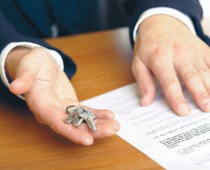 Действующим законодательством предусмотрена обязательная регистрация договора дарения в Росреестре